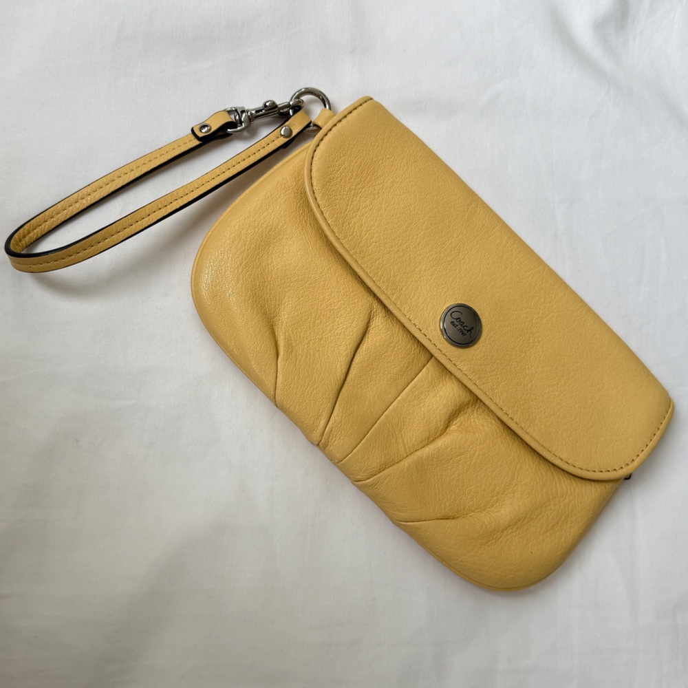 Coach butter Yellow Leather Wristlet Clutch with Pleated Design